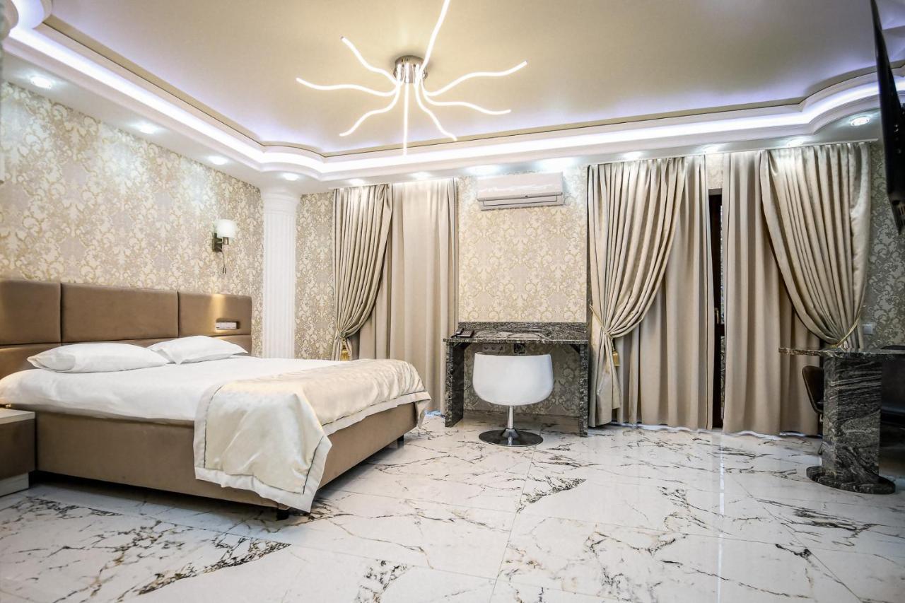 Prestige Apart-Hotel Chisinau Bagian luar foto