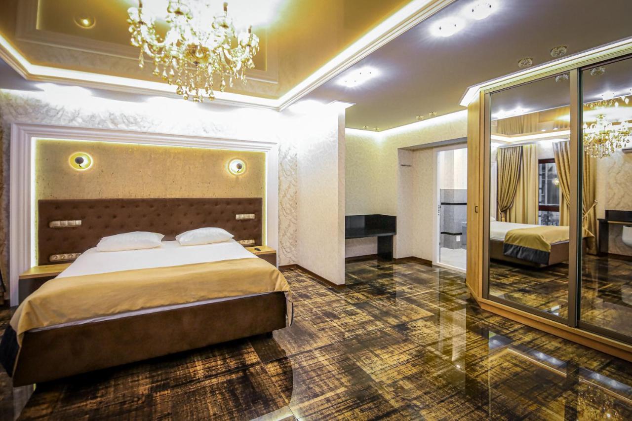 Prestige Apart-Hotel Chisinau Bagian luar foto