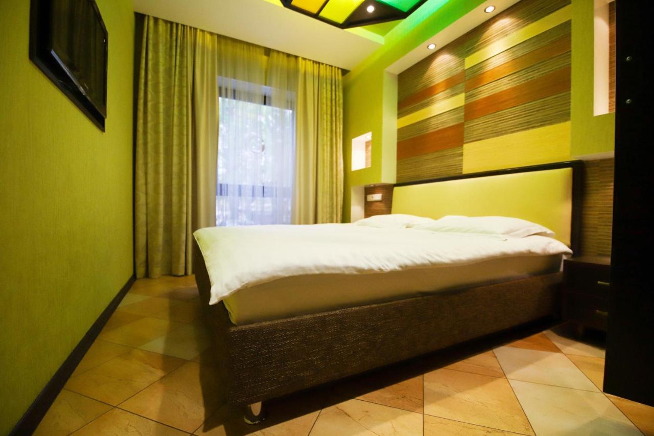 Prestige Apart-Hotel Chisinau Bagian luar foto