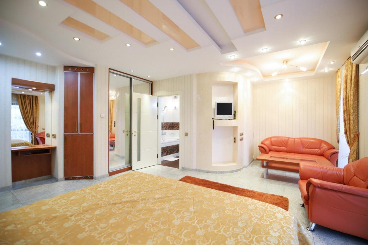 Prestige Apart-Hotel Chisinau Bagian luar foto