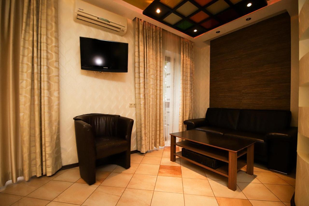 Prestige Apart-Hotel Chisinau Bagian luar foto