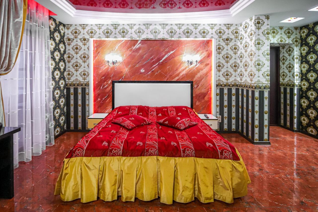 Prestige Apart-Hotel Chisinau Bagian luar foto