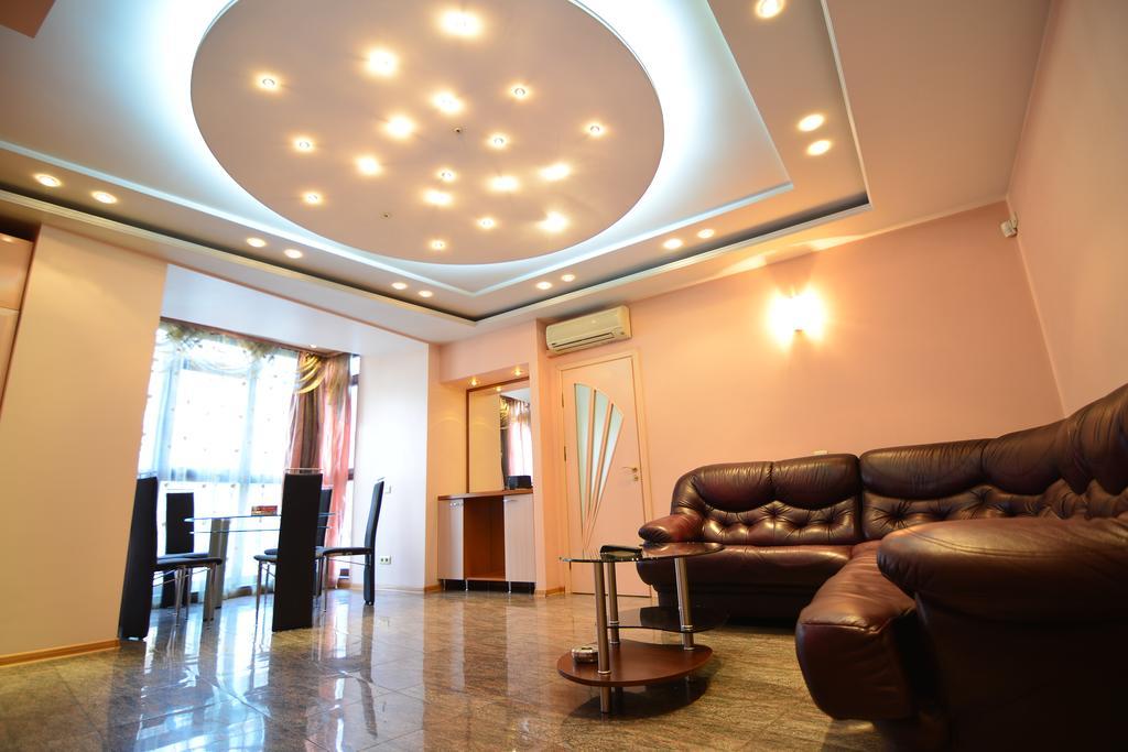 Prestige Apart-Hotel Chisinau Bagian luar foto